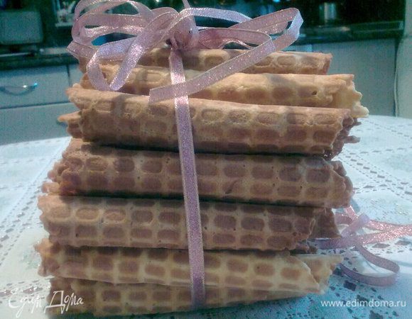 Все! Готово. Как вариант, можно добавить в небольшое количество теста какао, будут шоколадные (я так и сделала). Приятного аппетита!