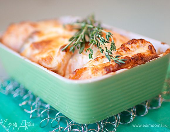 Рулет получается фантастически сочным и нарядным!
Бон эпитайт!!