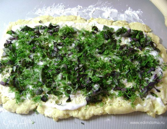 А сверху посыпать зеленью.