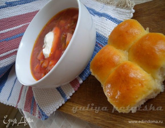 Подавать к борщу. ОООЧень вкусно!!! Смачного!!! 