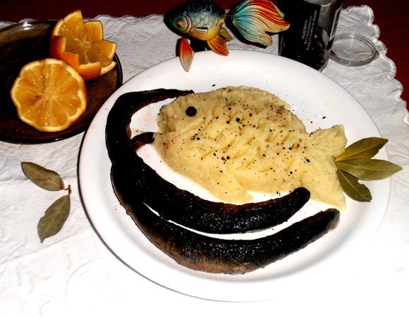 Вот теперь очередь на тарелку миноге!