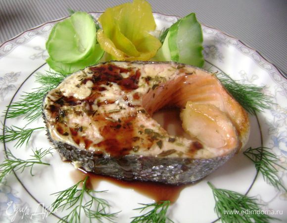 При подаче можно полить соусом Наршараб, восхитительное сочетание с красной рыбой!!!!