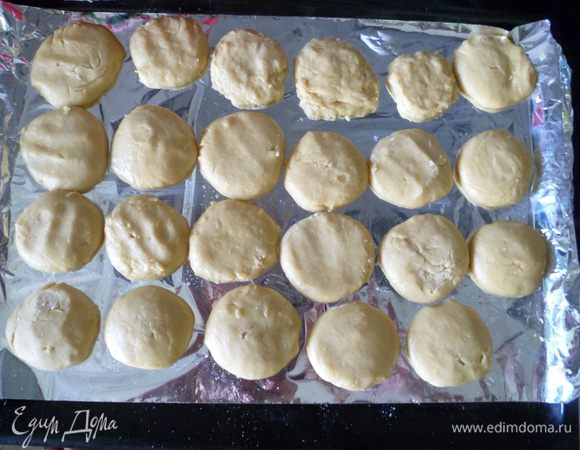 Ставим в разогретую духовку на 180С