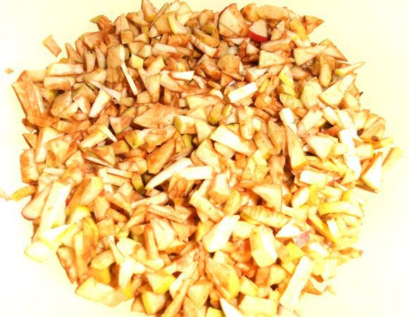 Натираем на тёрке или,как я,мелко порубим...