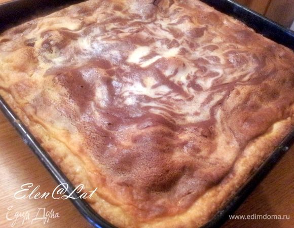 Остудить не вынимая из формы.
Пирог можно есть и теплым и холодным. И так и так очень вкусно, попробуйте!