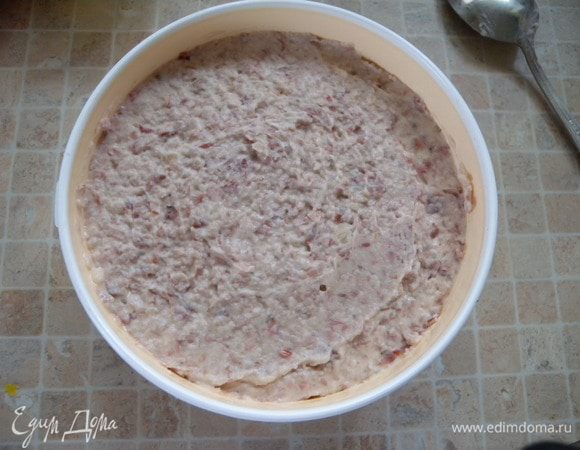 Паштет переложить в мисочку для хранения. 