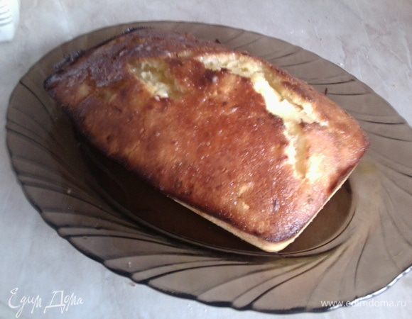 Кекс вынуть из духовки и сразу же полить готовой пропиткой.Дать кексу остыть и подать к чаю!:)