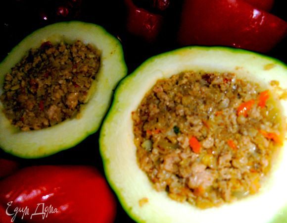 Начинаем заполнять кабачки...