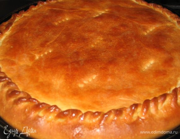 Капустный пирог с шафраном готов...сочный, ароматный и очень родной. Приятного аппетита!