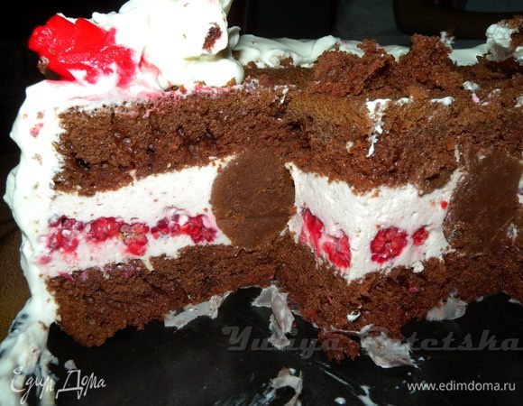 Вот такой вот в разрезе. Видно наши шарики (как в подшипниках). Все выстояло и никуда не свалилось.