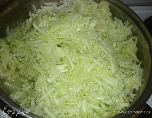 натереть на крупной терке