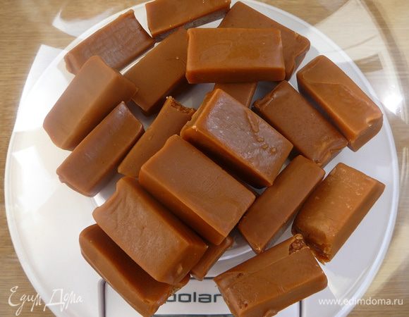 Если вы не найдете Коровку, то можно взять ирис...