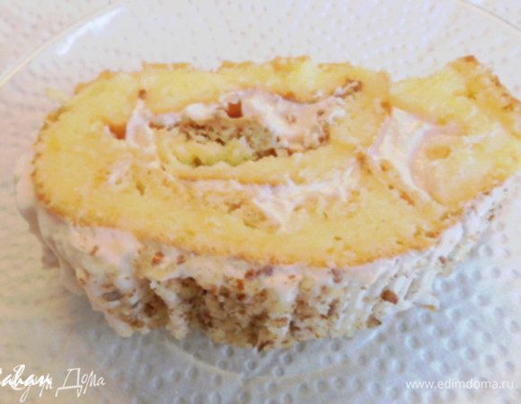 Вот и готов Рулет Творожный. Угощайтесь! Приятного аппетита! 