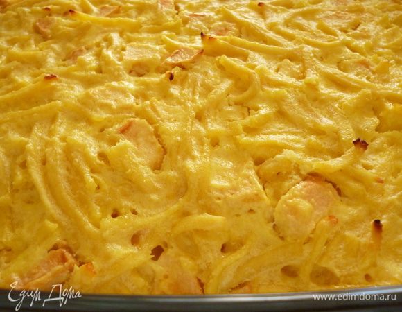 Стеклянную форму ставим в холодную духовку.Запекаем 40-45 минут при 170 градусах до золотистой корочки.Вкусно и в горячем и в холодном виде. Приятного вам аппетита!