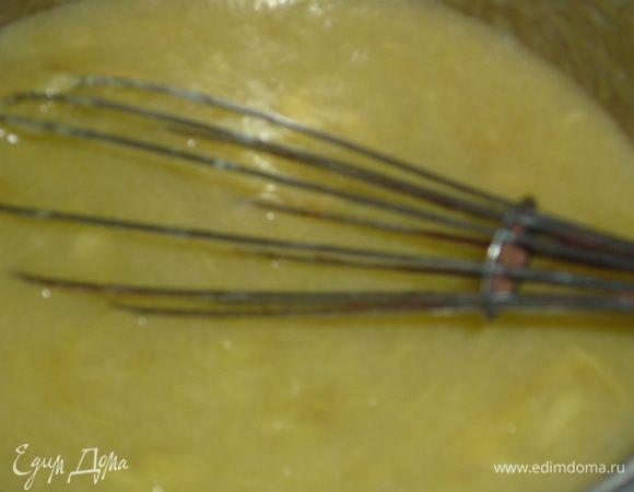 до тех пор, пока масса не станет более-менее однородной. ревень должен полностью развариться. на это уйдет около 3-4 мин. 