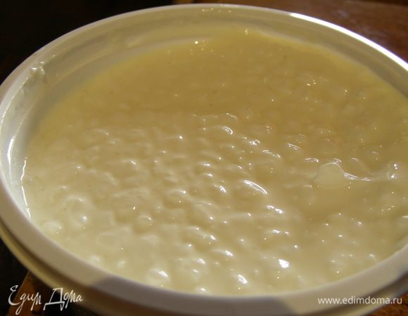 Вот так выглядит сыр коттедж. 
