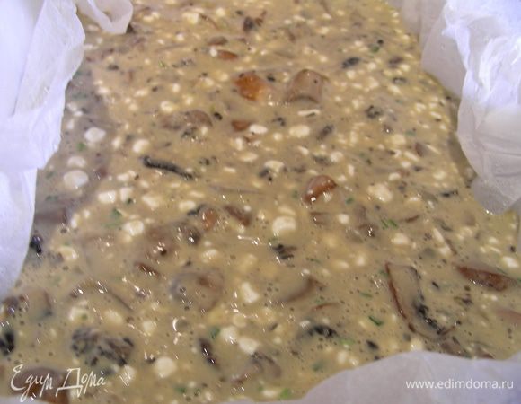 Выкладываем в форму для запекания, смазанную маслом и отправляем в духовку 180 гр минут на 45. 

