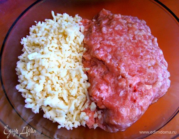 Соединяем с фаршем...