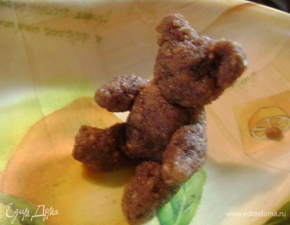 Из получившейся массы слепить мишку...