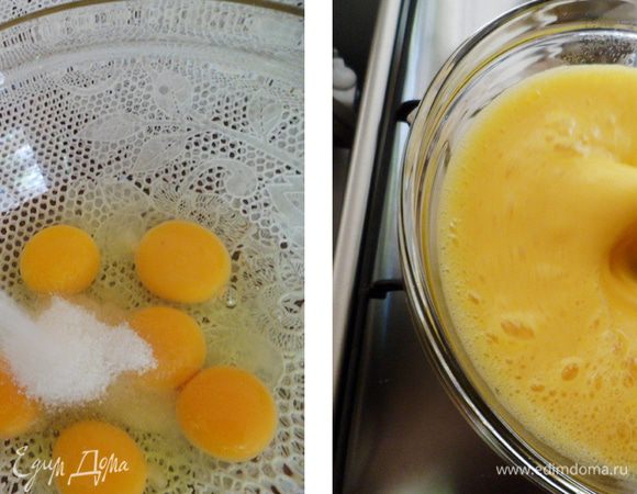 Яйца с сахаром  взбивать на водяной бане, до тех пор, пока масса  не станет чуть горячее температуры тела.  Тут я тоже хочу поделиться небольшим нюансом: воды в кастрюлю необходимо наливать столько, чтобы дно чаши, в которой находиться шоколад, не касалось воды, т.е. на пользу вашего бисквита или шоколада будет работать именно пар. 