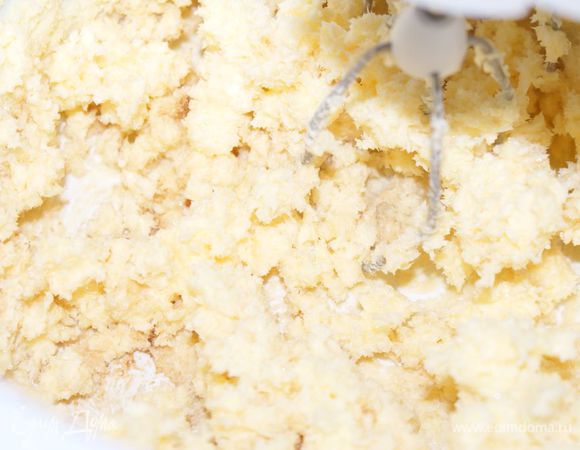 Добавить ванильную эссенцию.
