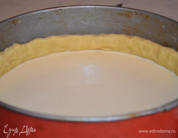 Выпекать 45-50 минут при 180 градусах.