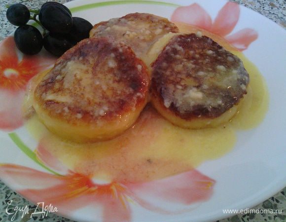 Перед подачей, можно чуть присыпать корицей. 
Приятного аппетита!