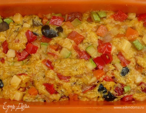 Выложить тесто в форму для выпечки и оставить на 1 час на расстойку.