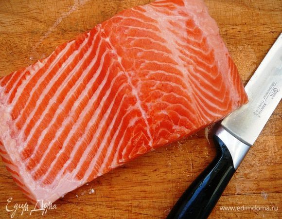 Удалить  кости из рыбы...