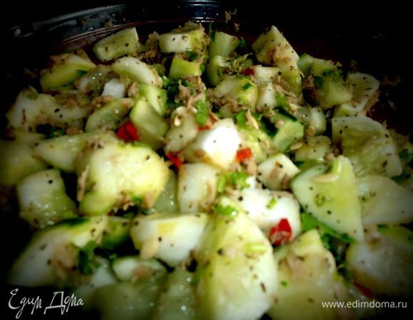 Тщательно перемешиваем! Потом в процессе настаивания желательно вынуть пару раз из холодильника и перемешать.