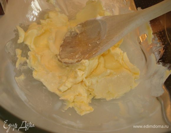 Тесто:

Масло растереть ложкой.

