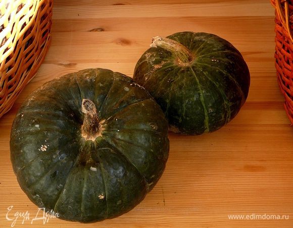 Нам понадобятся тыквочки небольшого размера. Хорошо их помыть.