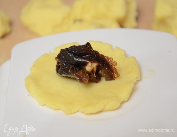 Или чернослив.