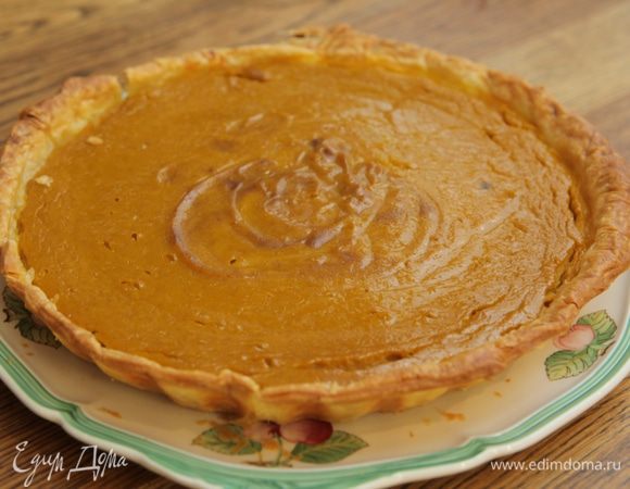 Готовый пирог остудить.