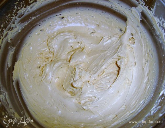 он станет слегка коричневым..