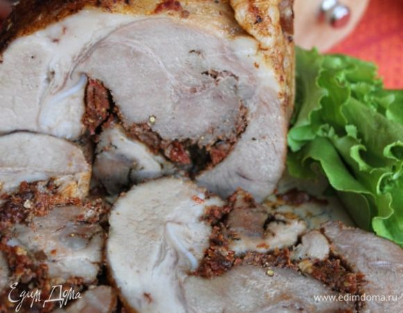 Буженина хороша и в горячем, и в холодном виде! Пальчики оближешь!!! Убедитесь сами:)
