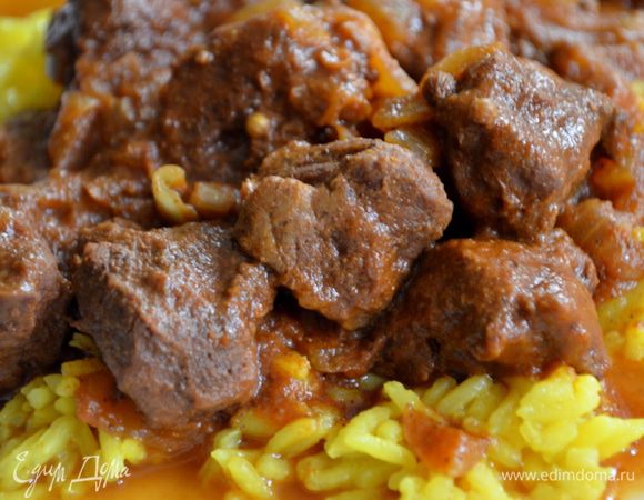 Подаем к столу с гарниром /рис/ и манговым чатни по желанию.