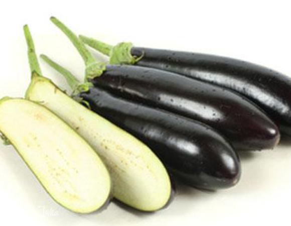 Воду, соль, сахар, уксус закипятить.
Дать остыть заливочке.
