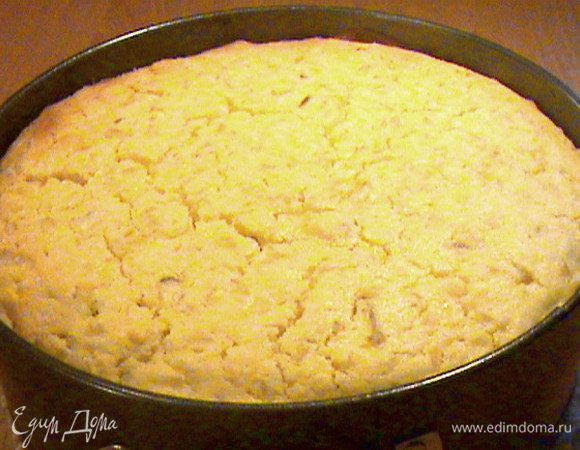 Достать готовый торт, остудить.