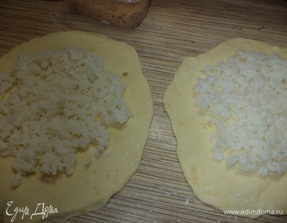 А теперь начинаем выкладывать слои:первый -рис