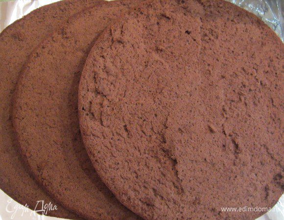 Разрезать аккуратно на 3 части.