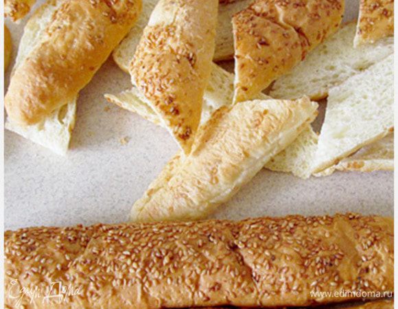  Нарезаем хлеб как вам хочется. 
