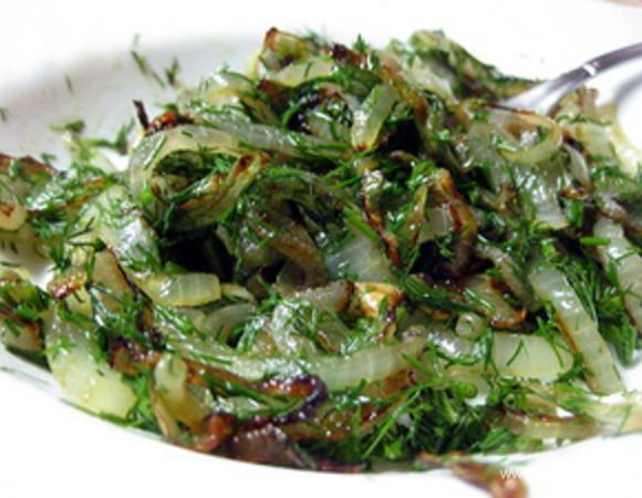 и смешать с луком.