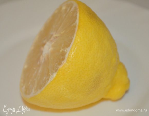 как остынет немного, добавляем по желанию цедру лимона...