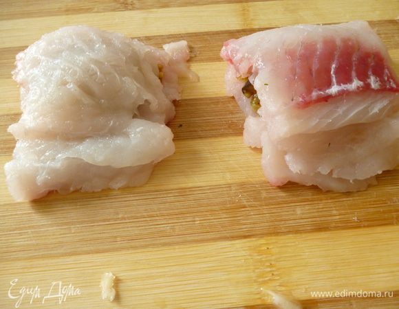 Складываем и придаем вид целого кусочка.