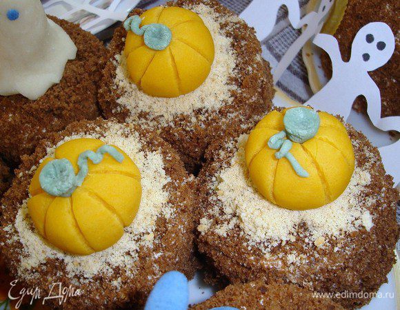 тыква из мастики..