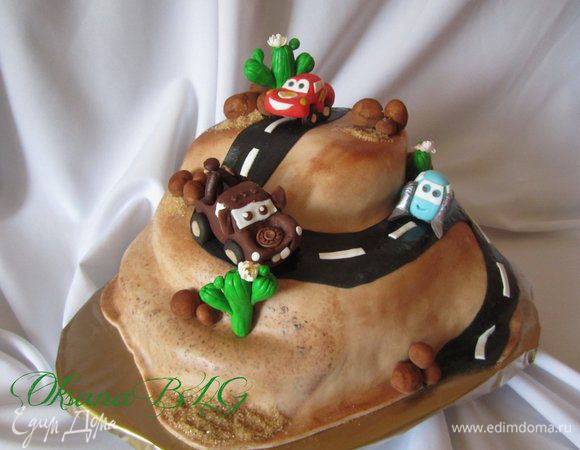 Это вариант большого тортика, 2х ярусного.