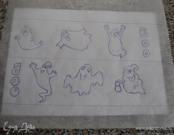 Переносим рисунок на пекарскую бумагу. Видите, я немножко напутала с надписью «ВОО». А вы все делайте правильно.     