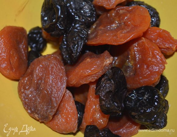 Сухофрукты помыть