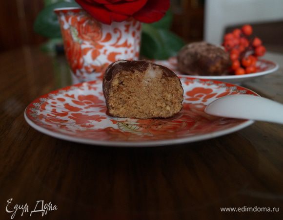 На готовые пирожные нанести из крема ростки и подавать к столу. Приятного аппетита!!!